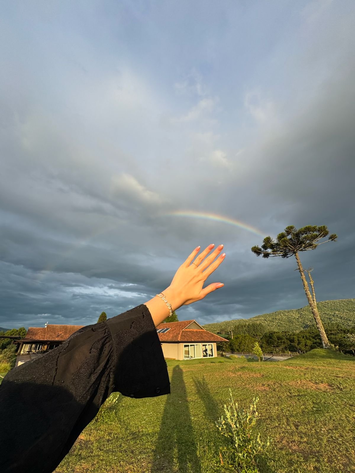 Pedido de Noivado com Arco-Íris